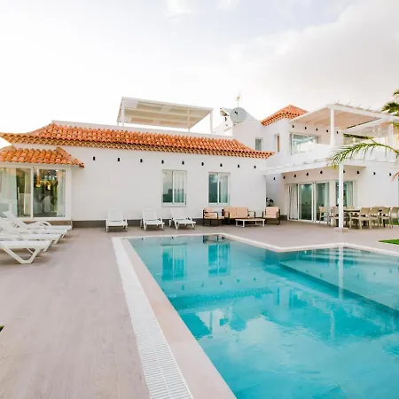Luxury Your Private Oasis Of Exclusivity 度假居 阿德耶