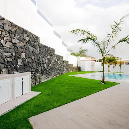Luxury Your Private Oasis Of Exclusivity Semesterbostad *